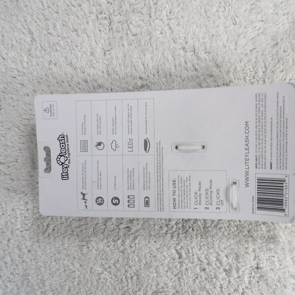 Litey Leash the Nighttime LED Yellow Up to Five Feet Steady Blinking Light Up - Picture 3 of 3